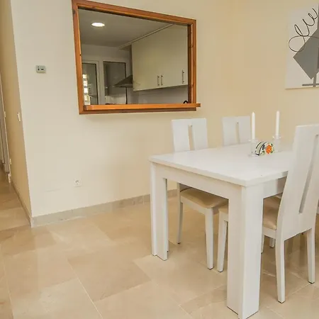 Duquesa Village 13.53.21 Apartament Manilva